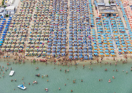 marcando_tendencia_blog_fotos_bernhard_lang_beach_resort_italia_9